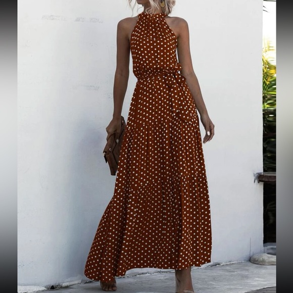 Boho gypsy dot halter maxi dress - Picture 9 of 10